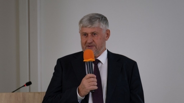 �������� ������������ ������ �.�.  ������� � ������� � ������������� ���