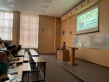 Лекция о проблеме злоупотребления алкоголем и энергетическими напитками для студентов Новосибирского ГАУ