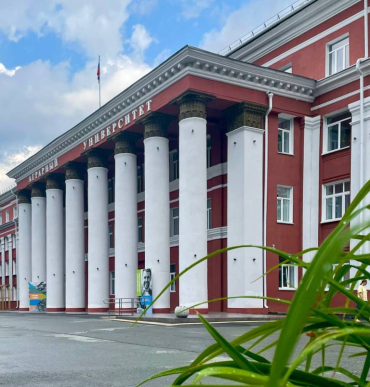 Новосибирский ГАУ вошел в ТОП-3 Национальных рейтингов по трудоустройству выпускников