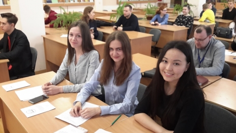 ����� ������� ������ ������������� � ���������-������������ �������� ��� ������ ������������ ������������